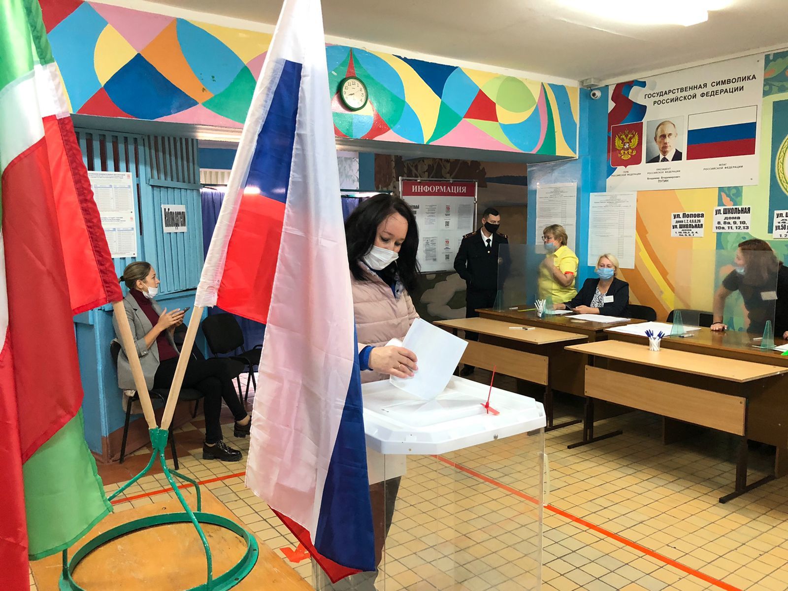 В Тукаевском районе открылись 44 избирательных участка