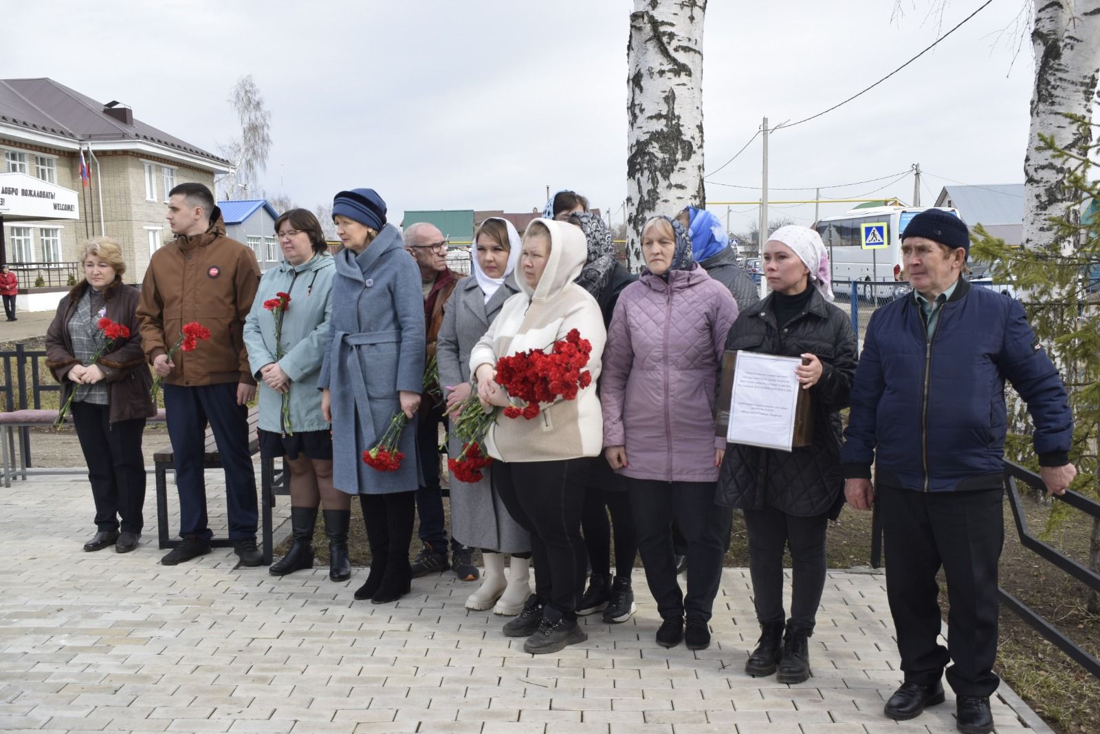 Сегодня в Тукаевском районе простились с двумя братьями, погибшими в зоне спецоперации: Артемом и Станиславом Шамукаевыми