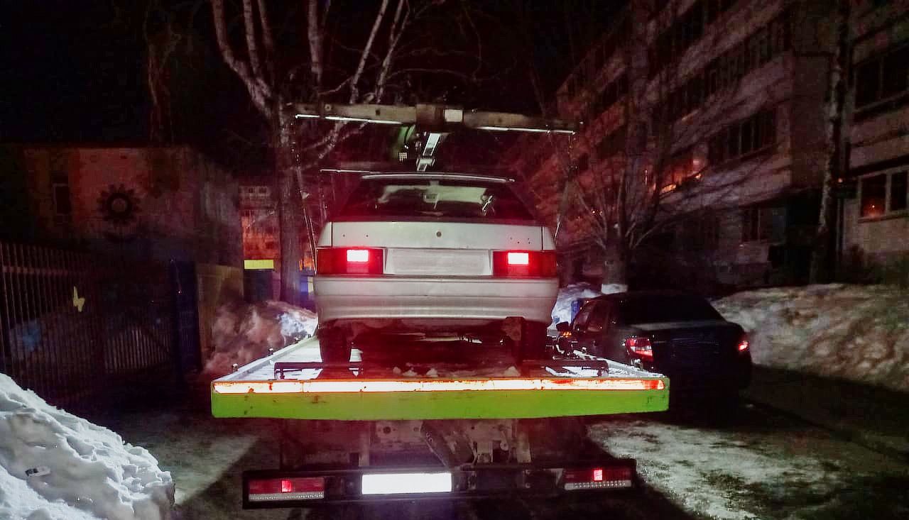 Женщина за рулем в состоянии алкогольного опьянения в Набережных Челнах