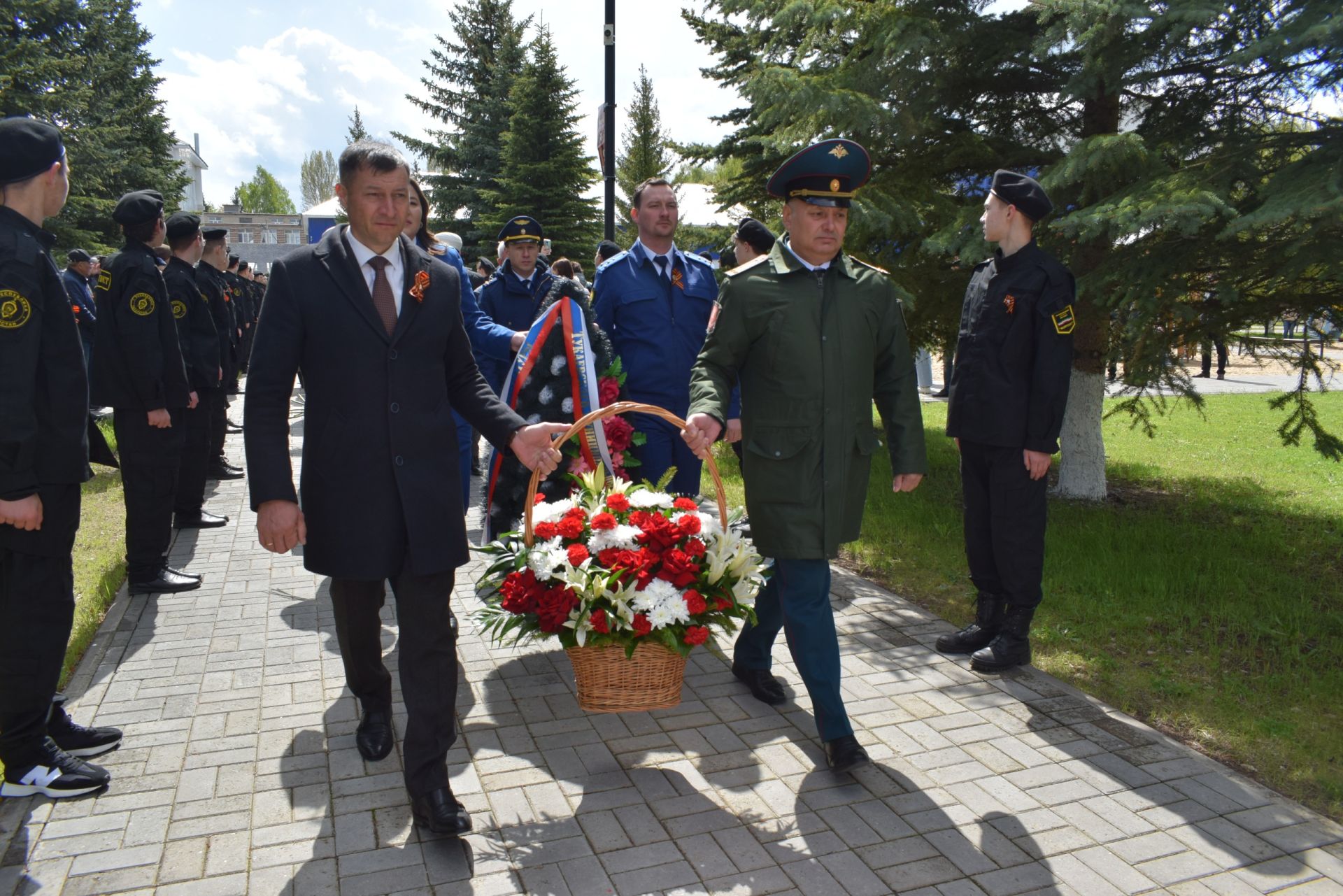 Тукаевский район: Это праздник со слезами на глазах