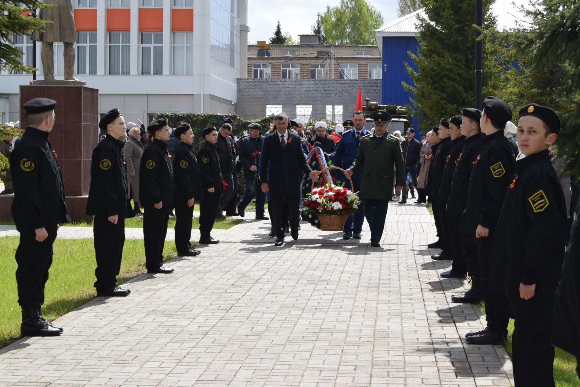 Тукаевский район: Это праздник со слезами на глазах