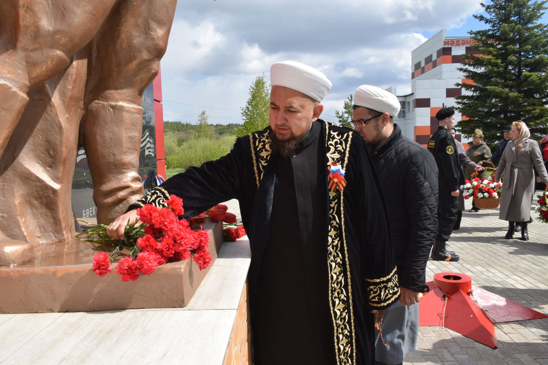 Тукаевский район: Это праздник со слезами на глазах