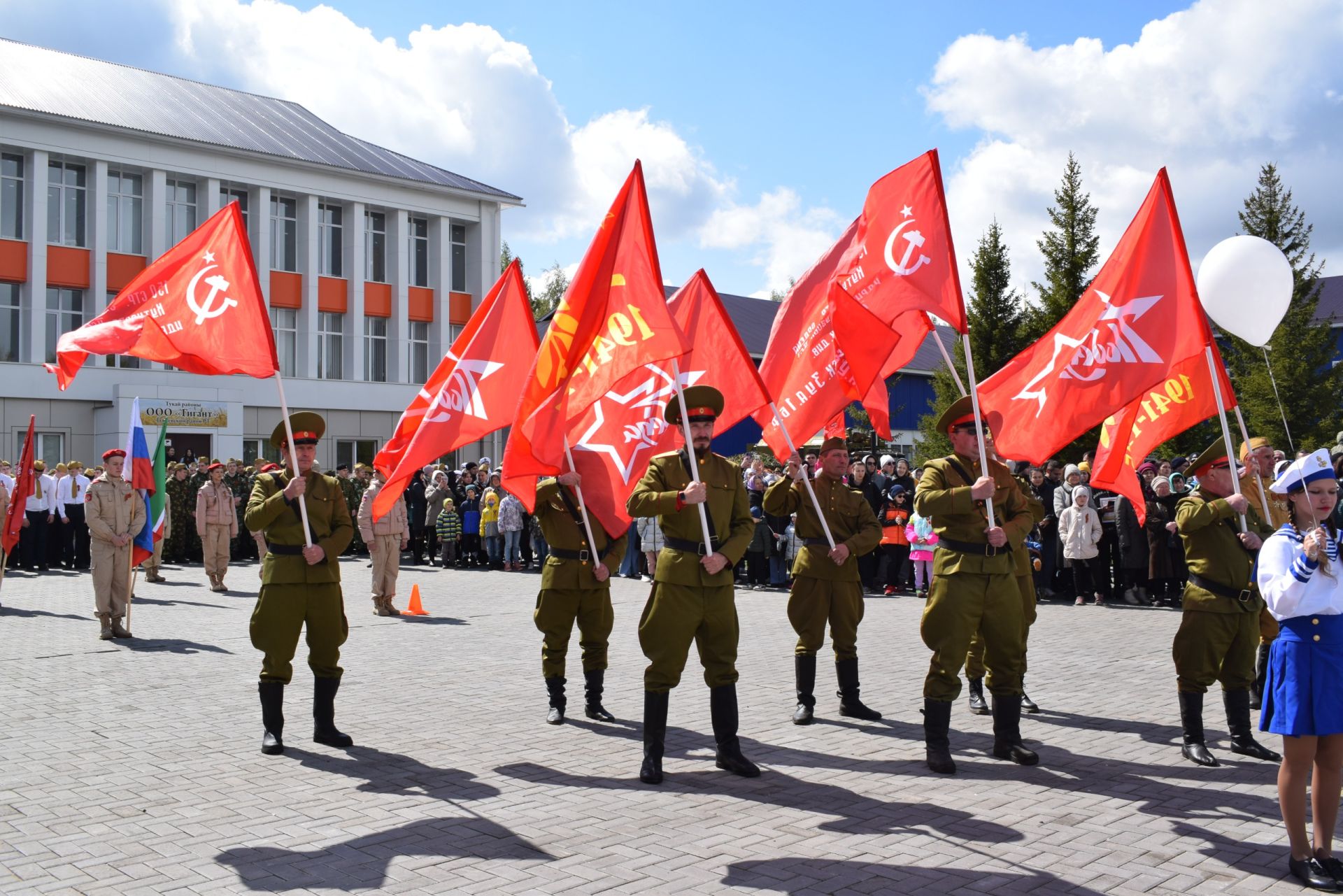 Тукаевский район: Это праздник со слезами на глазах