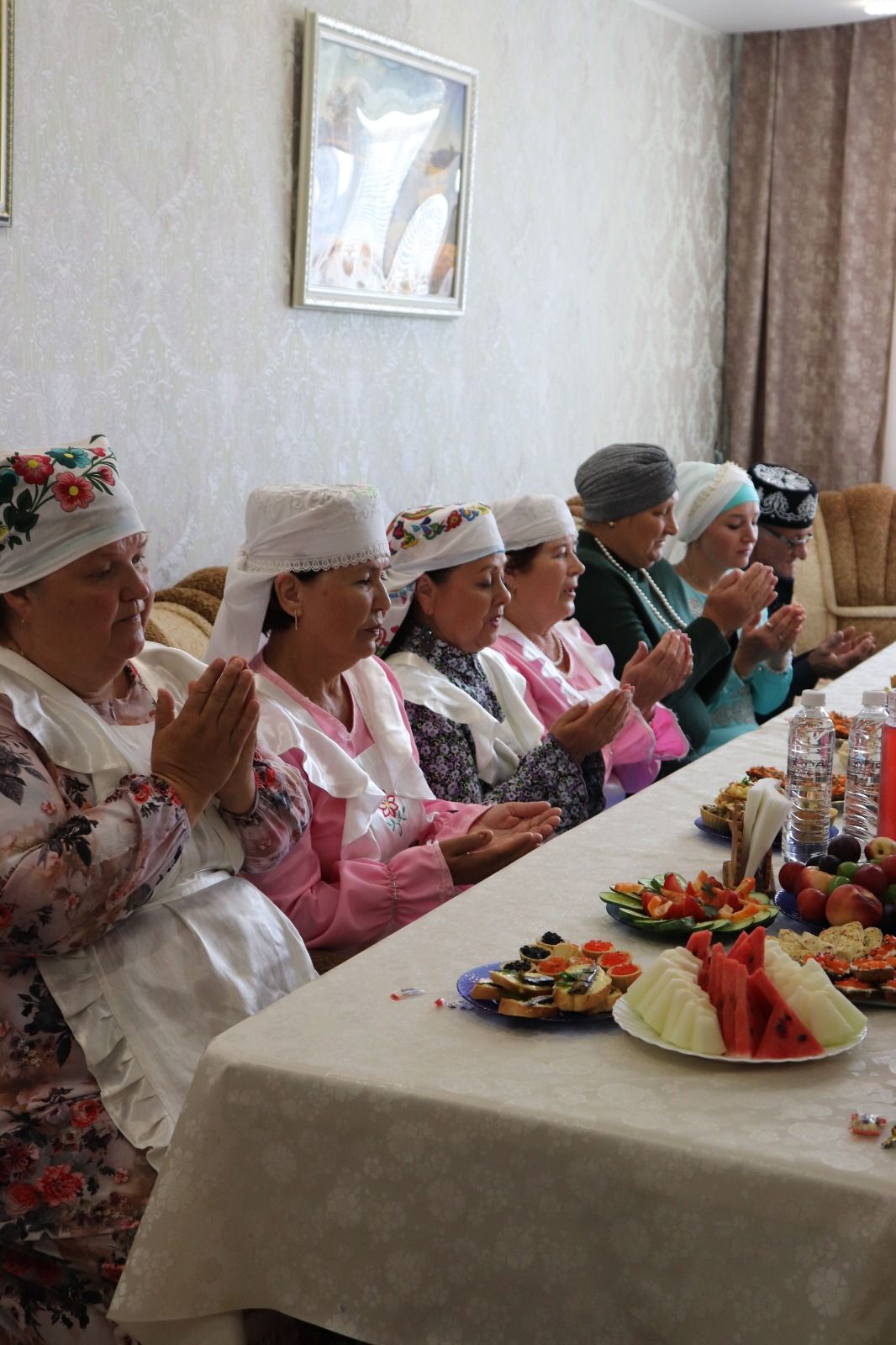 «Күптән инде ачып куйганнар, килен төшкән өйнең капкасын! ...