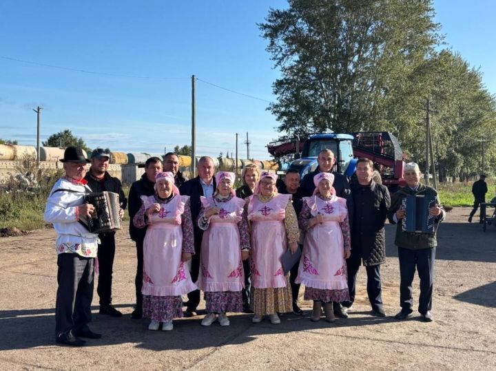 Урып-җыю кампаниясе алдынгылары билгеләнде