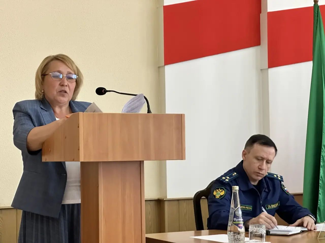 Состоялось расширенное заседание комиссии по делам несовершеннолетних