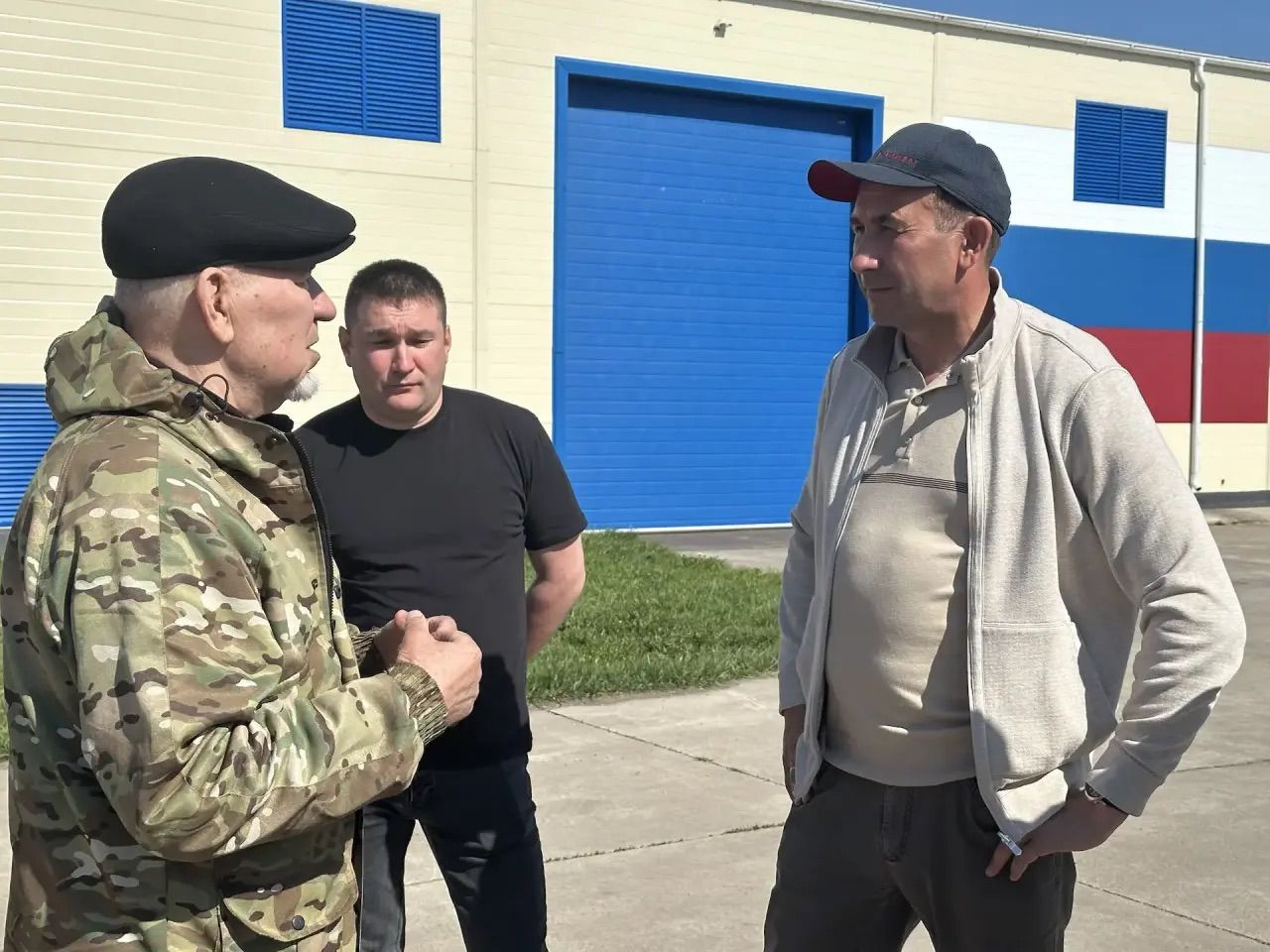 Глава Тукаевского района проинспектировал ход весенне-полевых работ