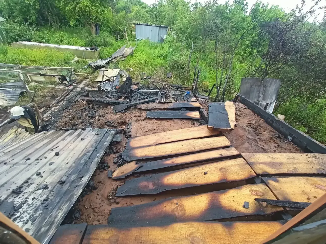 В районе из-за ошибок знакомого при монтаже дымохода загорелась баня
