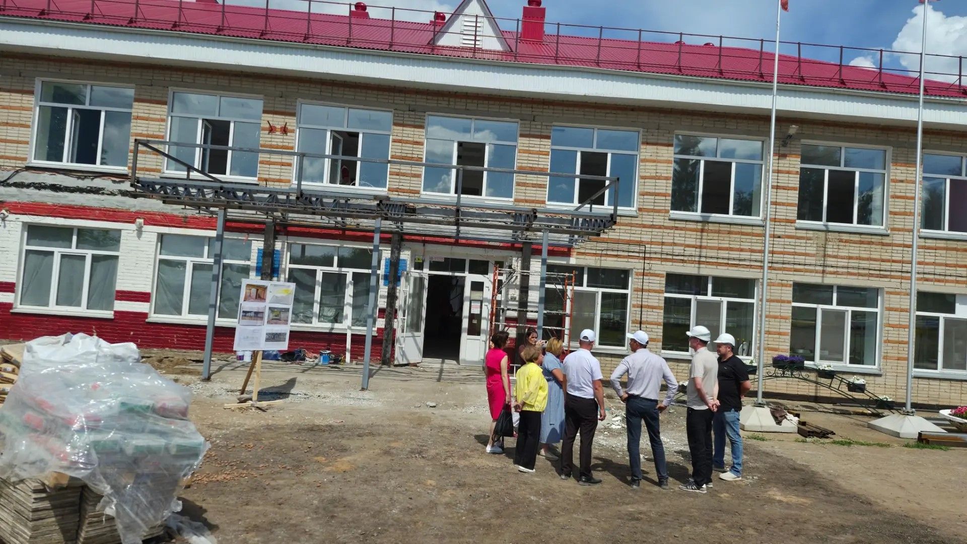 Тукай районы ничек үзгәрә: мәктәпләр, клублар һәм яңа скверлар