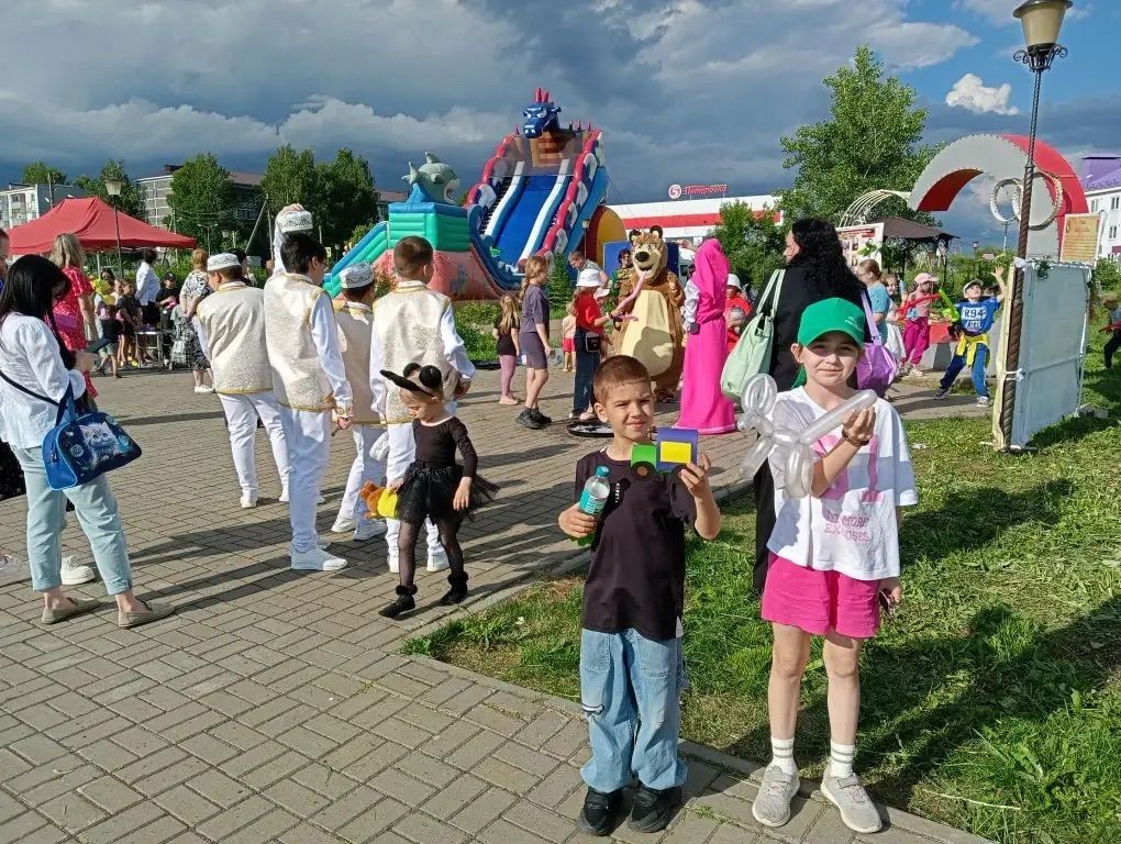 В посёлке Круглое Поле организовали праздник для местных жителей