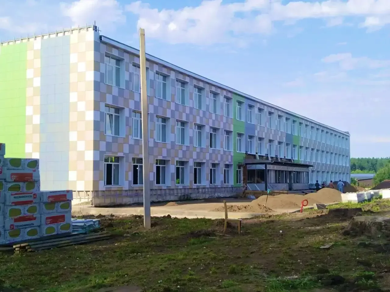 В поселке Новый завершается капитальный ремонт школы