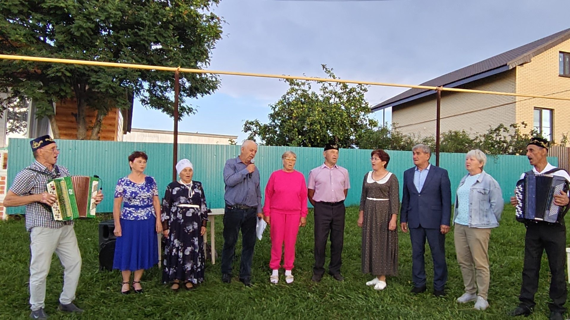 Күктәк-Мирсәет авылында борынгы кичке уеннар традициясен яңарттылар