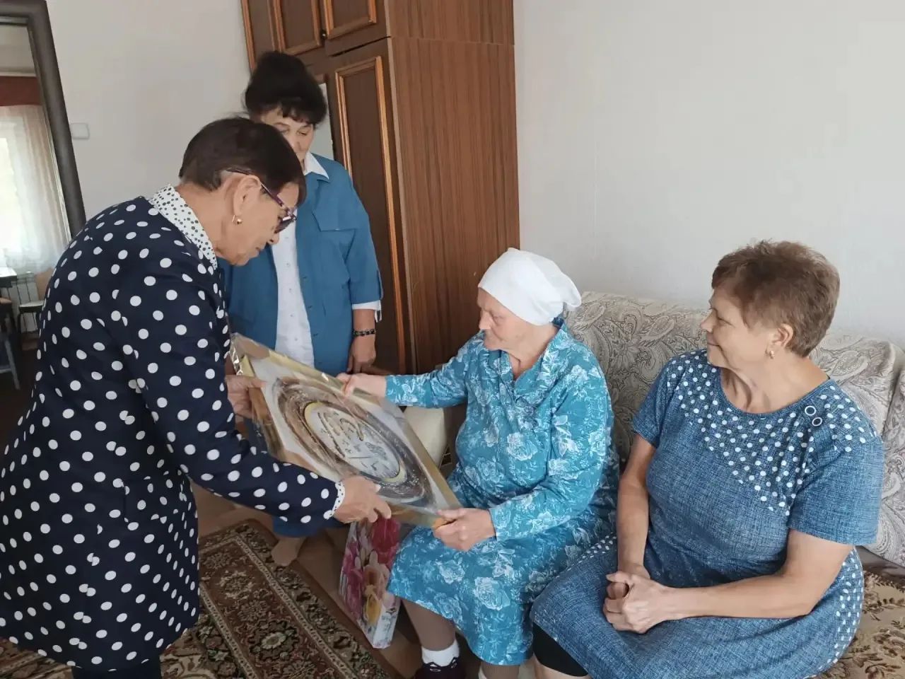 Биклән авылында яшәүче ветеран олуг юбилеен каршылады