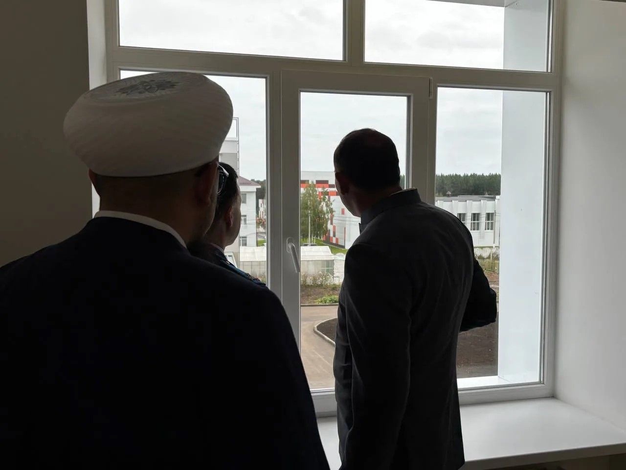 День знаний отметили в обновлённой школе посёлка Новый Тукаевского района