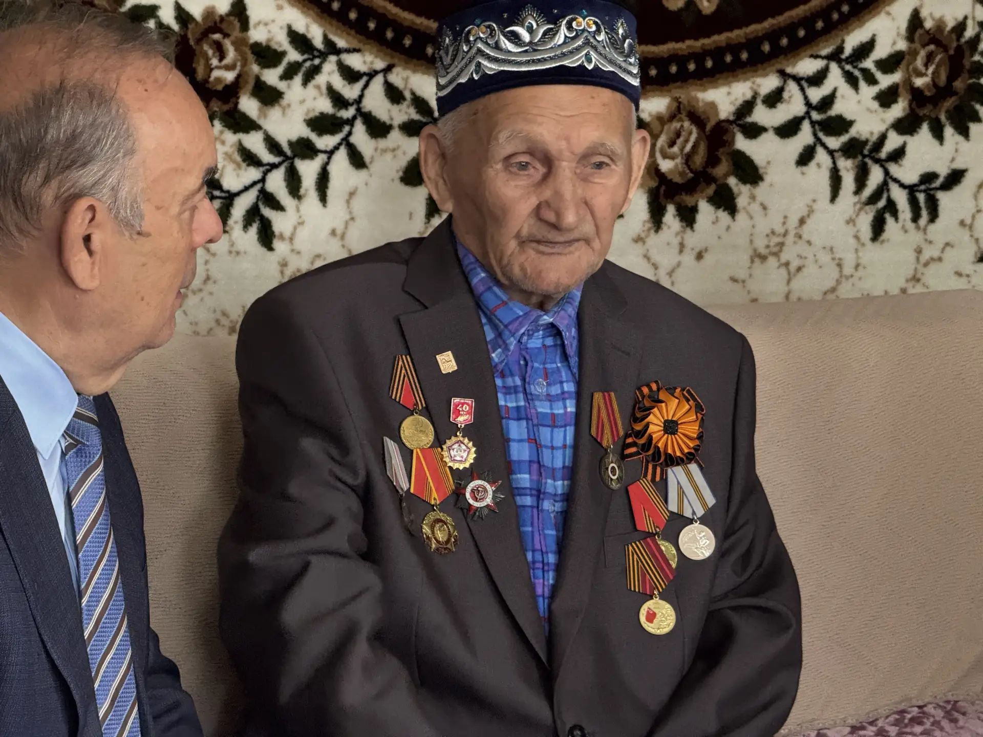 Экзам Губайдуллин проинспектировал обновленные соцобъекты Тукаевского района