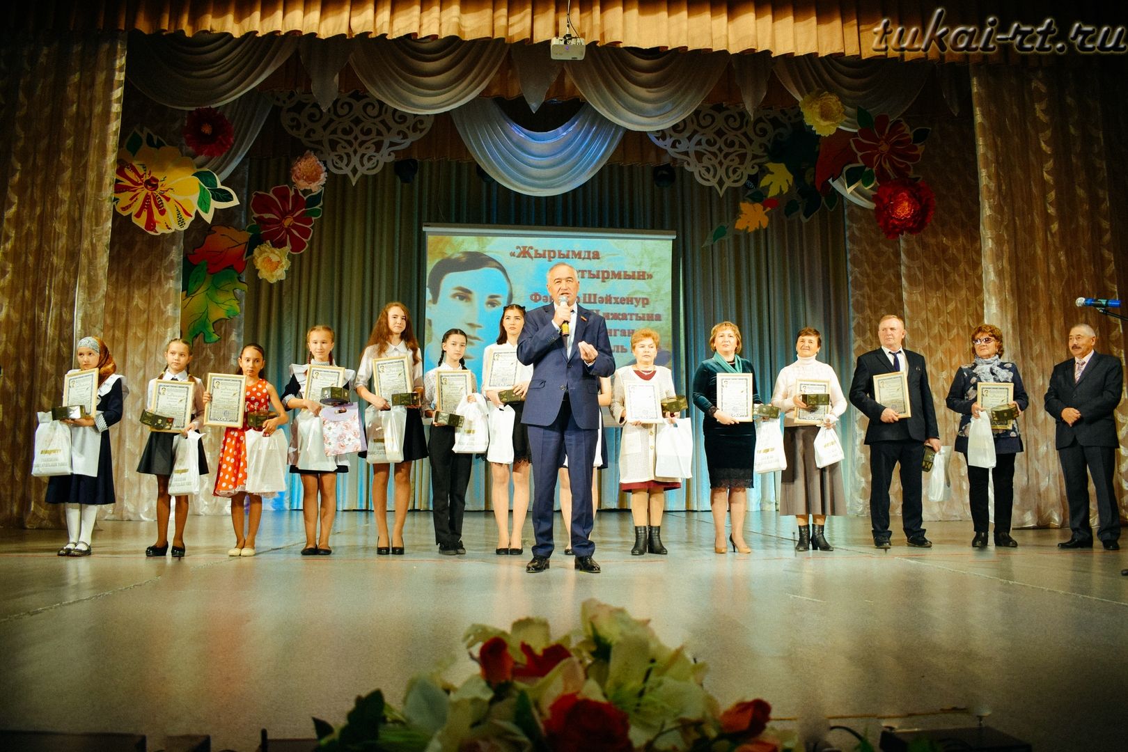 Литературно-музыкальный вечер памяти Фаннура Сафина прошел в Тукаевском районе ФОТО