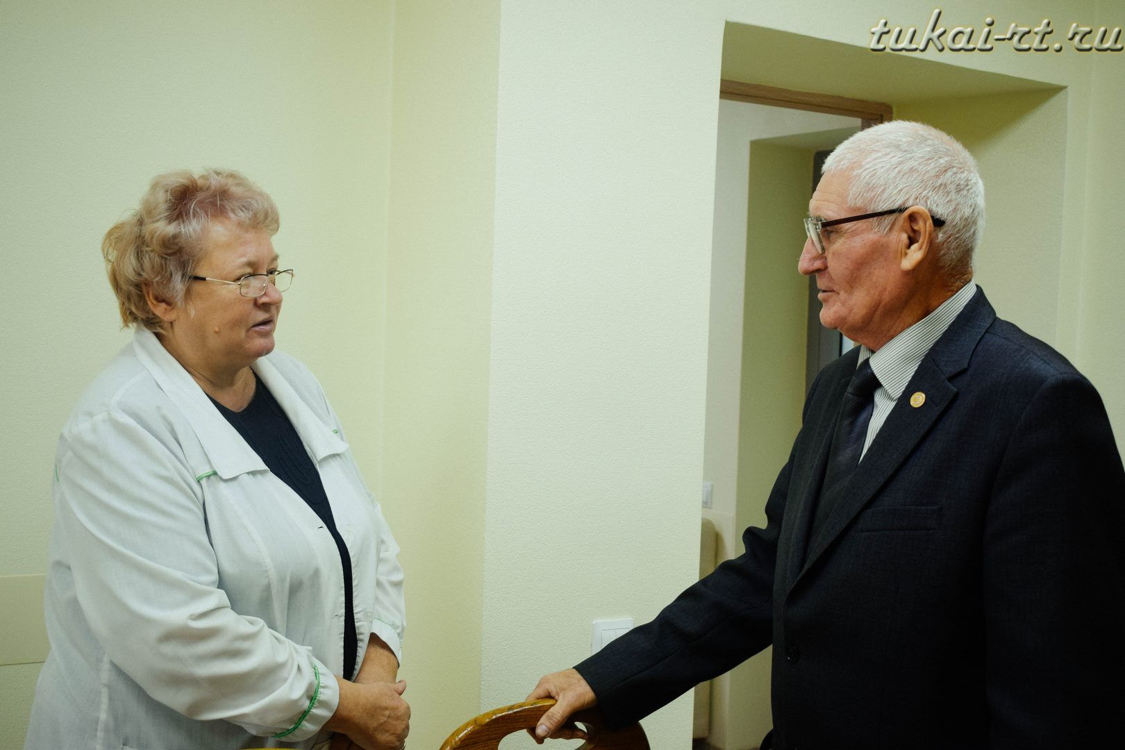 Администрация Тукаевского района выразила благодарность врачам, лечившим пожилых тукаевцев ФОТО