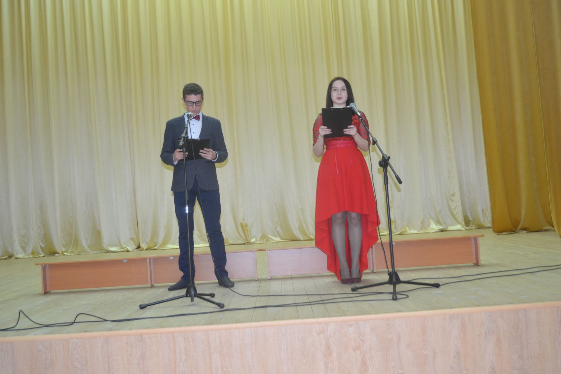 "Дарите женщинам цветы" - праздничный концерт, посвященный Международному дню 8 марта в Князевском доме культуры