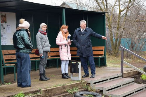Бакчачылар проблемаларны бергәләп хәл итә