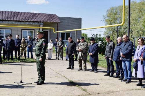 В Калмаше простились с героем