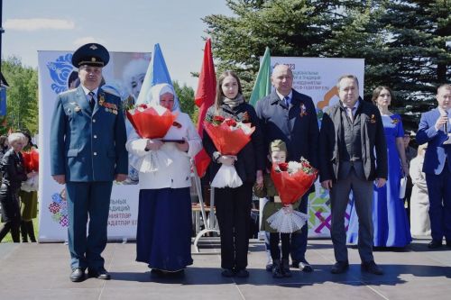 Хәрби операциядә һәлак булган якташларыбызны  орденнар белән бүләкләделәр