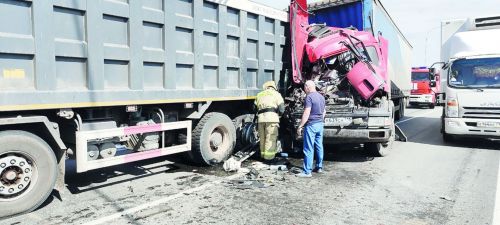 Избежал весового контроля и попал в ДТП