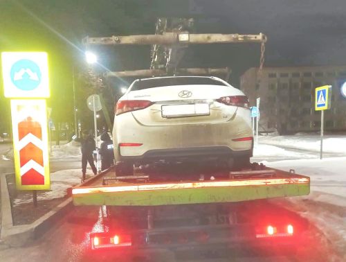 Пьяный водитель с перевернутым автомобилем в Тукаевском районе: подробности и последствия