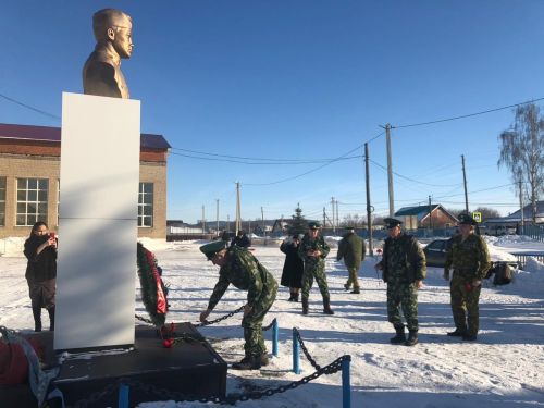 Геройның 100 еллыгын билгеләп үттеләр