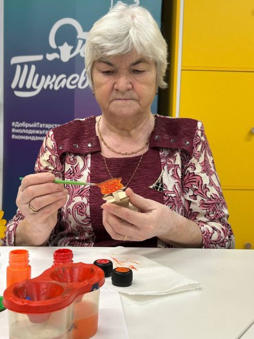 Яшьләр үзәгендә Әниләр көненә багышланган мастер-класс узды