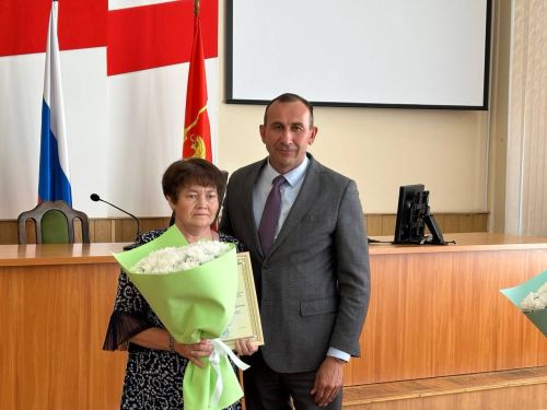 День социального работника: благодарность тем, кто дарит заботу и поддержку