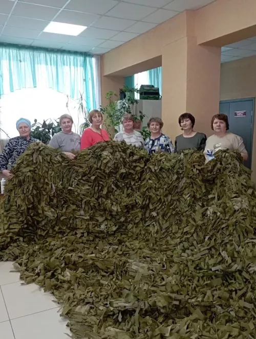 Кече Шилнә авылында МХОга ярдәм итүче ятьмә осталары эшли