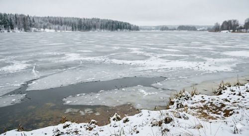 Боз калынлыгы 7 сантиметрдан ким булганда бозга чыккан өчен гражданнарга ике мең сумга кадәр штраф яный
