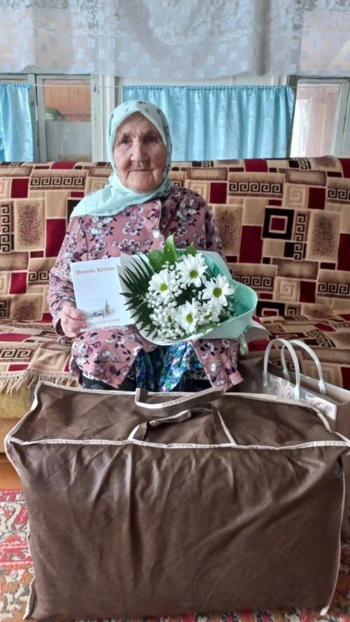 В Тукаевском районе чествуют ветерана: свой почетный юбилей отметила труженица тыла Гульсима Камалетдинова