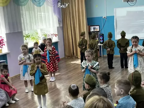 Кече Шилнә балалары -  «Үлемсез полк» сафында