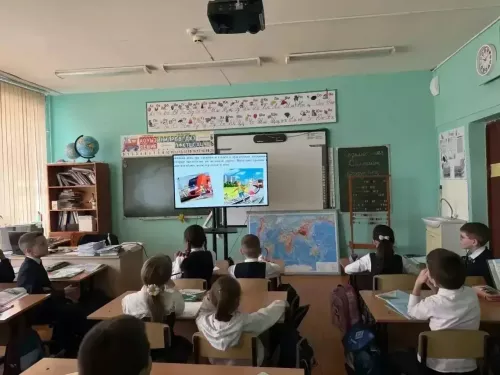 Тукай районы укучыларына куркынычсызлык кагыйдәләрен искә төшерделәр