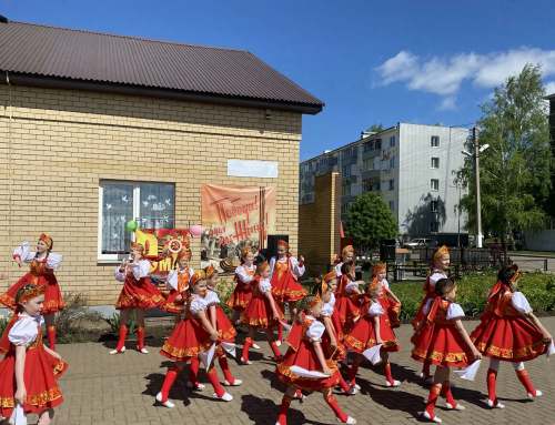 Круглое Поледа Бөек Җиңү көненә багышланган митинг узды