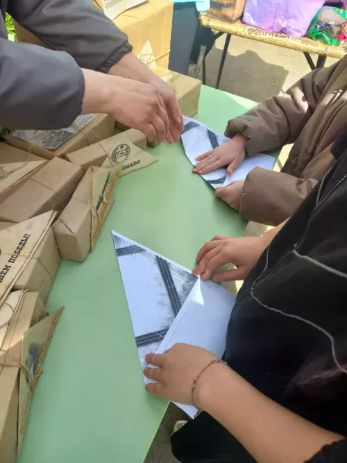 Круглое Поледа Бөек Җиңү көненә багышланган митинг узды