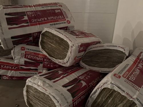 Глава Тукаевского района проверил ход строительства нового крытого катка в Круглом Поле