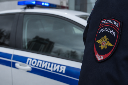Түбән Кама егете тыелган символика күрсәткәне өчен штрафка тартылган