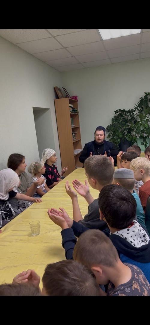 Круглое Поледа дуслык һәм иман курслары уза