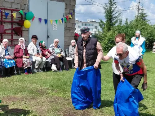 Тукай районындагы картлар йортында Сабантуй узды