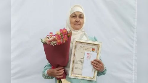 Социаль хезмәткәрләр йөрәк җылысын мохтаҗларга бирә