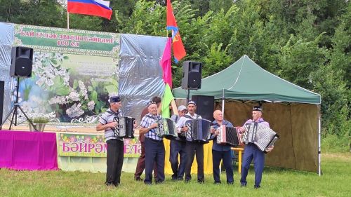 Бай Бүләк авылының 100 еллык юбилеен билгеләп үттеләр