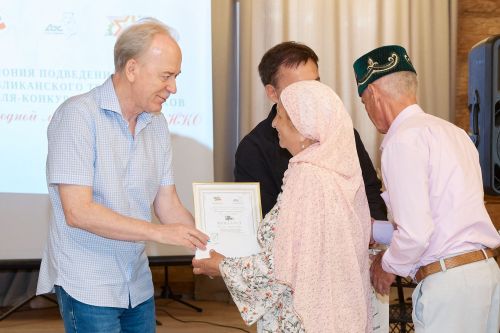 Тукай районыннан Әшрәповлар гаиләсе республика бәйгесендә җиңү яулады