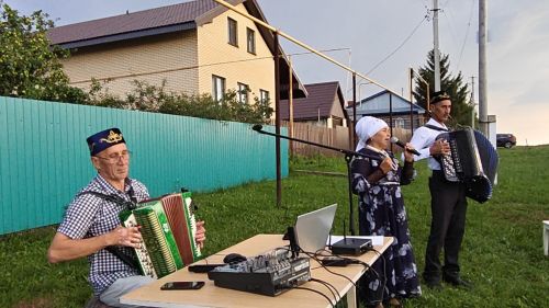 Күктәк-Мирсәет авылында борынгы кичке уеннар традициясен яңарттылар