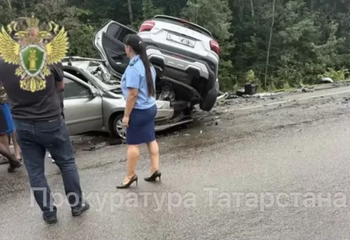 Пьяный водитель выехал на встречку: в Татарстане погибли женщина и двое детей