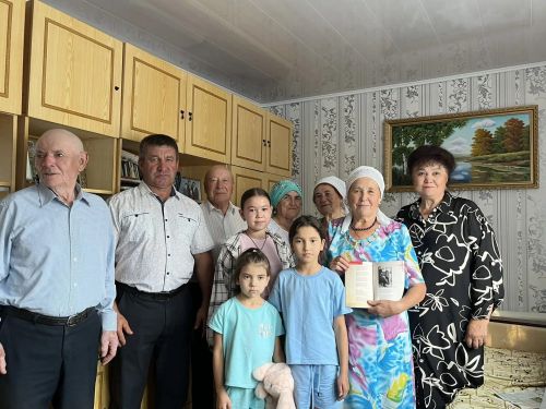 Фронтовик шагыйрьләрнең шигырьләре 80 елдан соң китап булып дөнья күрде