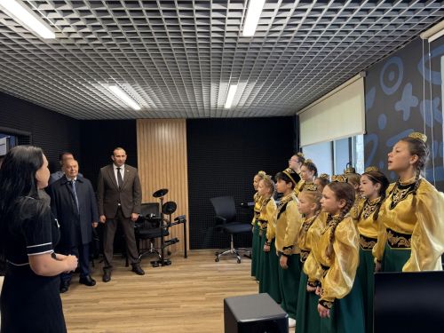 Экзам Губайдуллин проинспектировал обновленные соцобъекты Тукаевского района