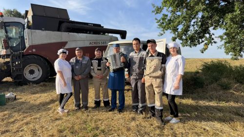 В Тукаевском районе чествовали передовых комбайнеров