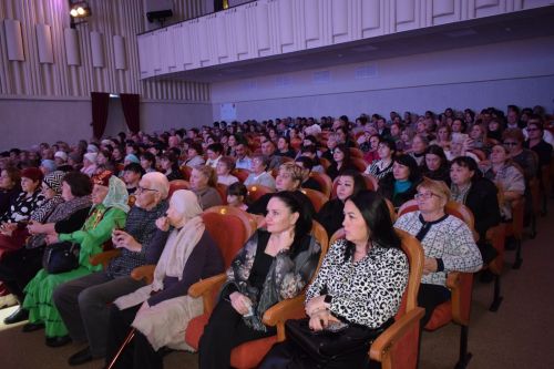 В доме культуры поселка Новый: Гала-концерт «Туган телдә җырлый чишмә» собрал лучшие творческие коллективы и исполнителей нашего района